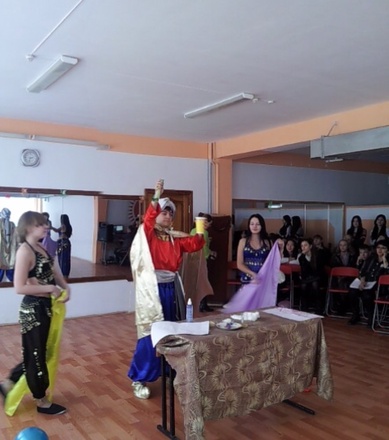 Участники конкурса представили цирковые номера в разных жанрах. Фото ©tengrinews.kz