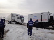 7 человек и 4 авто эвакуированы из снежных заносов в Алматинской области