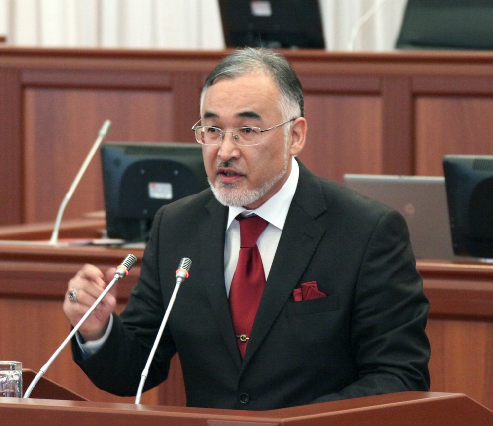 Депутат парламента Кыргызстана от фракции «Ар-Намыс» Турсунбай Бакир. Фото ©kenesh.kg