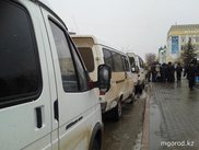 Акцию протеста устроили водители "ГАЗелей" в Уральске