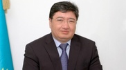 Аким Павлодарской области перерезал путы малышу по просьбе родителей в его блоге