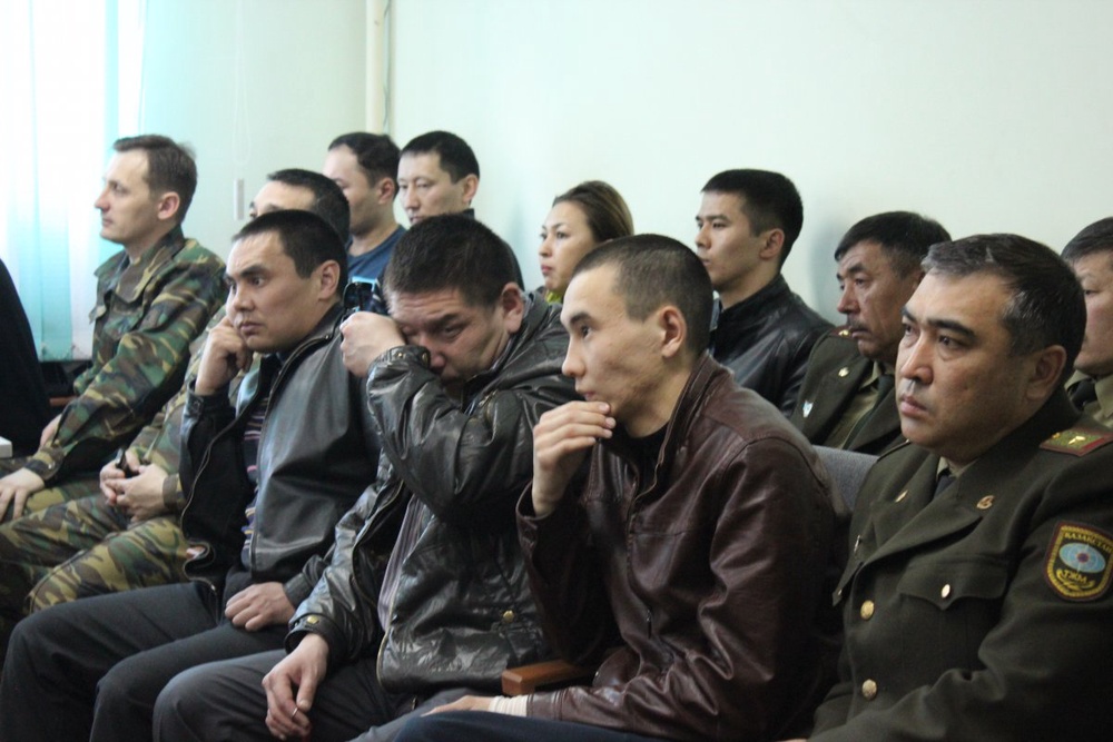 Уволенные сотрудники МЧС. Фото Шынар Оспанова ©