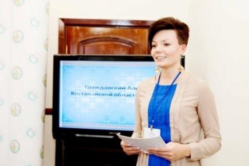Самый молодой депутат Татьяна Новикова. 