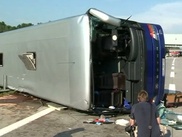 34 человека погибли при падении автобуса в Перу