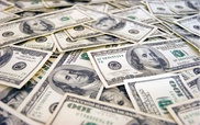 Спрос на валюту сократился на треть в Казахстане
