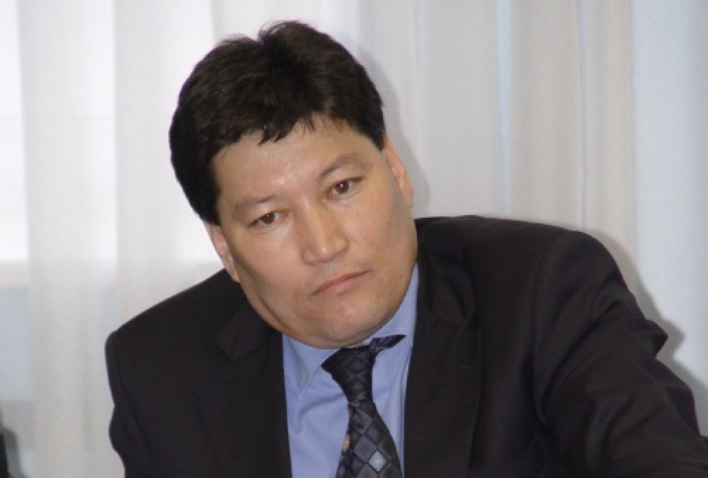 Бывший аким Атырау Салимжан Накпаев. Фото с сайта megapolis.kz