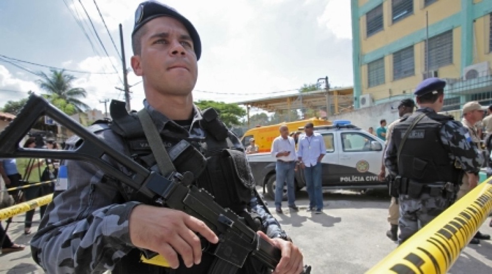 Полиция в Бразилии. Фото REUTERS/Sergio Moraes©