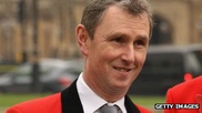 Вице-спикера британского парламента подозревают в изнасиловании двух мужчин