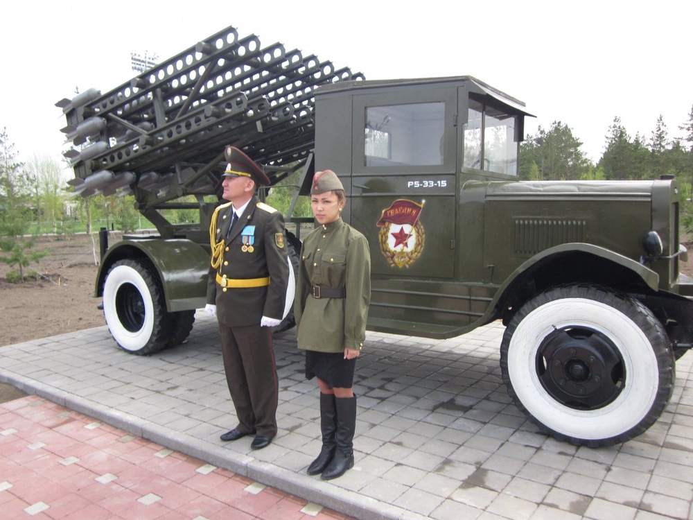 Военную технику разметили в Парке Победы. Фото ©tengrinews.kz