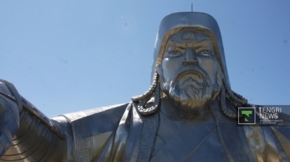 Золотой кнут (Памятник Чингисхану) в Улан-Баторе ©Жулдыз Сейсенбекова