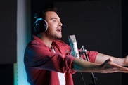 Финалист X-Factor стал победителем программы "МузРаскрутка"