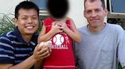 Гей-пара из США 8 лет снимала в порно мальчика из России