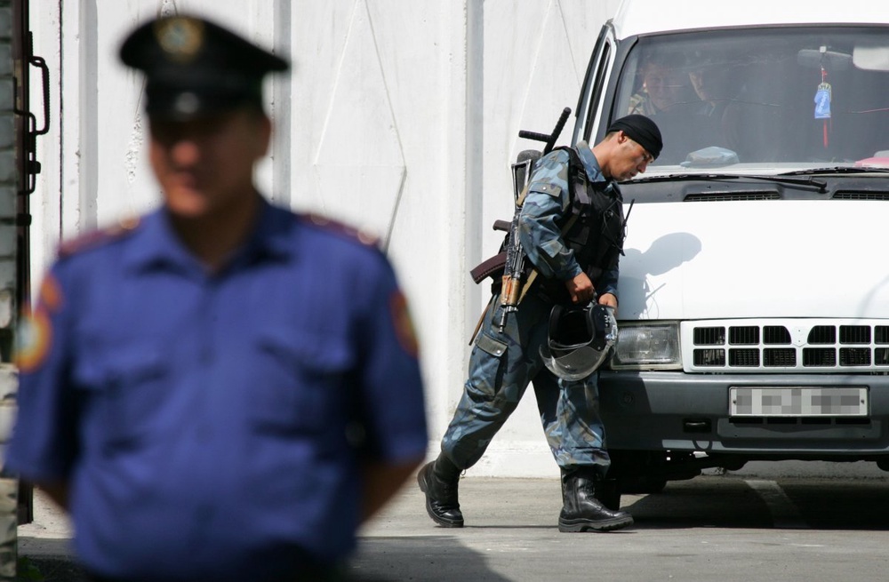 На территории Казахстана в случае возникновения угрозы будут устанавливаться уровни террористической опасности. Фото ©REUTERS