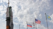 Космонавтов на МКС балуют черной икрой и крабовым мясом