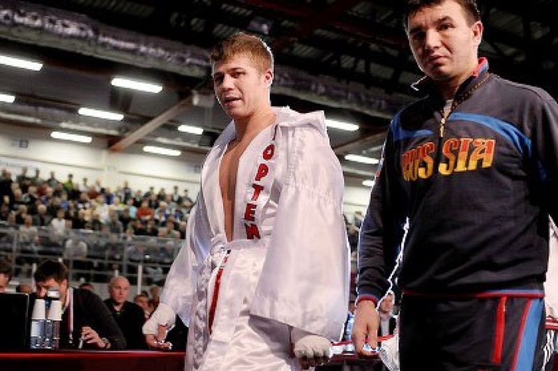 Сергей Ситников (слева). Фото: sibkray.ru