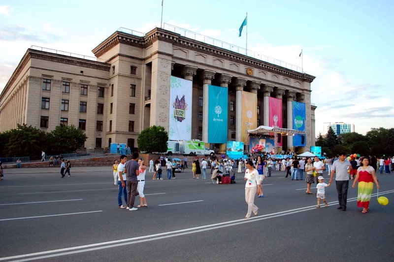 Площадь Астана в Алматы. Фото yvision.kz