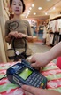 Недорогие POS-терминалы предложат казахстанским бизнесменам банки