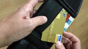 На алматинцев приходится почти 90 процентов используемых кредиток