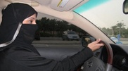 Жительниц Саудовской Аравии наказали за участие в автопробеге