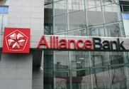 S & P понизило рейтинги Альянс банка и Темирбанка на фоне возможной продажи
