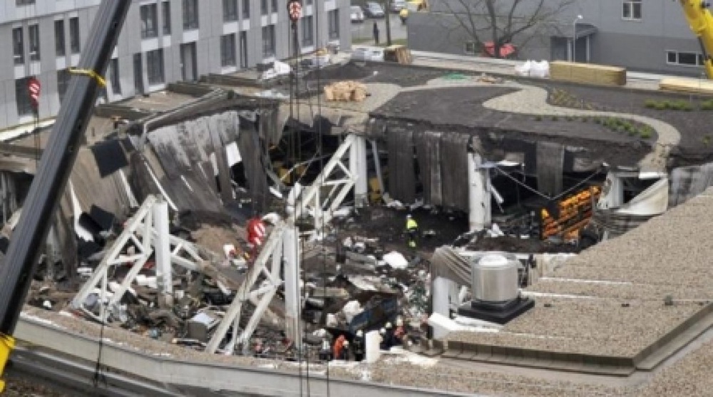Торговый центр Maxima в Риге, где произошло обрушение. Фото: delfi.lv