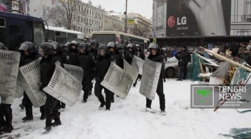 Спецназ на Майдане. Фото ©Владимир Прокопенко