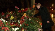 Путин побывал на месте взрыва троллейбуса в Волгограде
