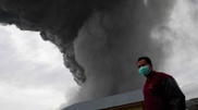 Извержение вулкана в Индонезии: Число погибших выросло до 16 человек