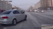 Грубо нарушившего ПДД полицейского наказали в Астане