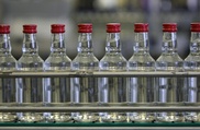 Усложнить ввоз российского алкоголя предложили в Казахстане