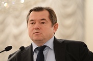 Санкции США могут повлечь отказ России от доллара
