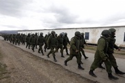 Российские солдаты захватывают украинские воинские части - СМИ