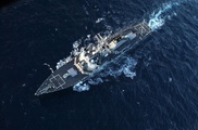 США отправляют в Черное море ракетный эсминец