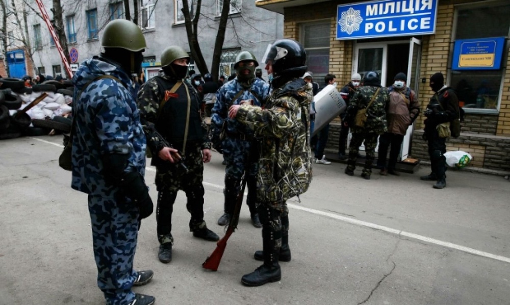 Захваченный райотдел милиции в Славянске. © REUTERS