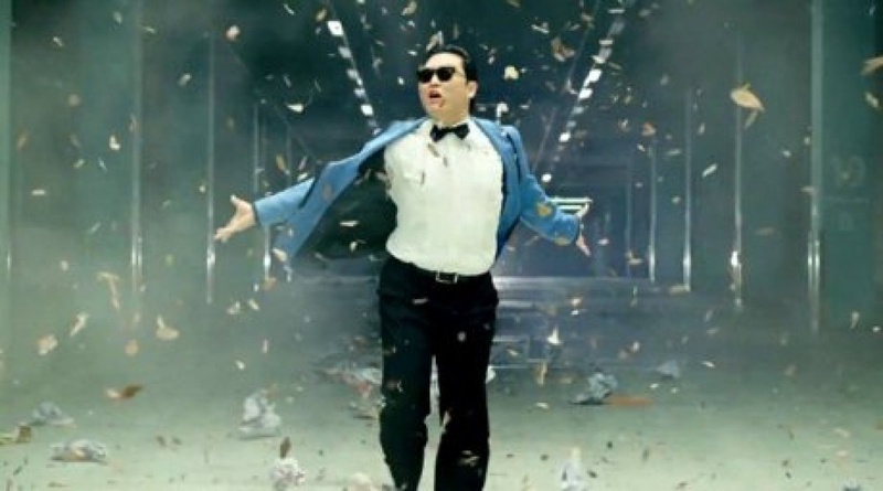 Кадр из клипа PSY - Gangnam Style