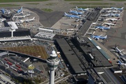 В шасси самолета авиакомпании KLM обнаружено тело подростка