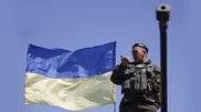 Штурм в Мариуполе: Над городским советом появился флаг Украины