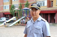 Троих детей спас из пожара военнослужащий в Астане