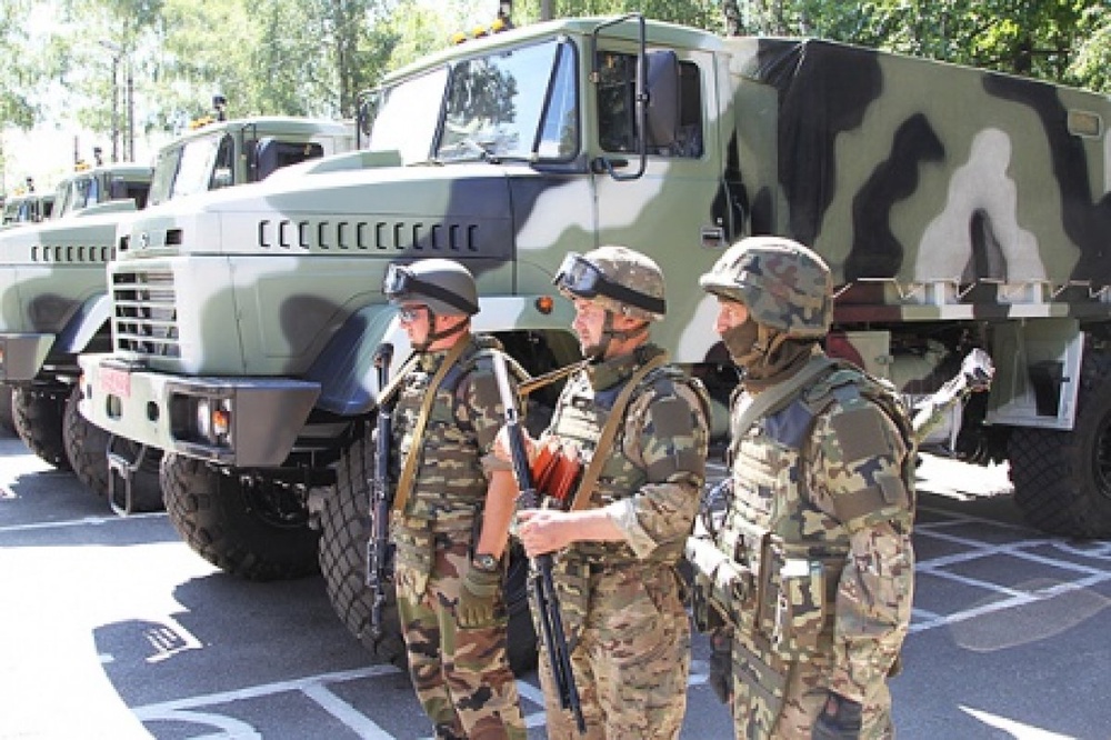 Украинские военнослужащие. Фото с сайта МВД Украины