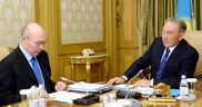 Назарбаев принял премьер-министра и главу Нацбанка