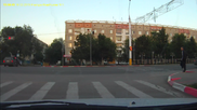 В Сеть выложили видеозапись жуткой аварии в Костанае