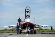 По факту крушения "МиГ-29" в России возбуждено уголовное дело