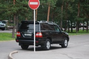 Водителя акима Павлодара наказали за двойное нарушение ПДД