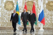 Путин обсудил с Лукашенко и Назарбаевым ответные санкции России