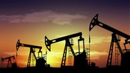Добыча нефти в США в июле достигла максимального уровня