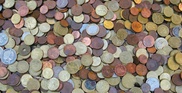 230 старинных монет пытались вывезти из Казахстана россияне