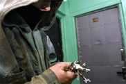 Мошенница арендовала офис в управлении жилья Астаны и "выдавала" квартиры