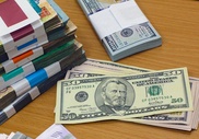 Курс доллара упал по отношению практически ко всем основным валютам