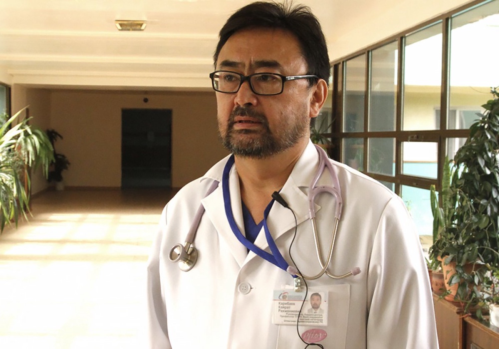 Руководитель кардиоцентра Совминовской больницы Кайрат Карибаев ©Алишер Ахметов