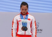 Китайская тяжелоатлетка заплакала на чемпионате мира в Алматы